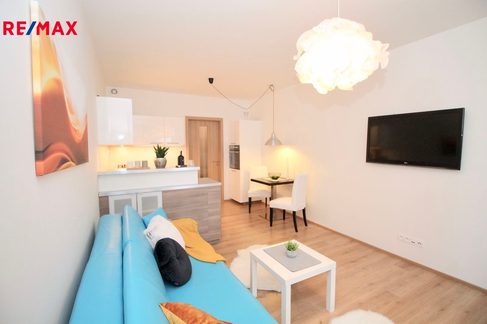 1+kk, Nad úžlabinou, Praha, 30 m²