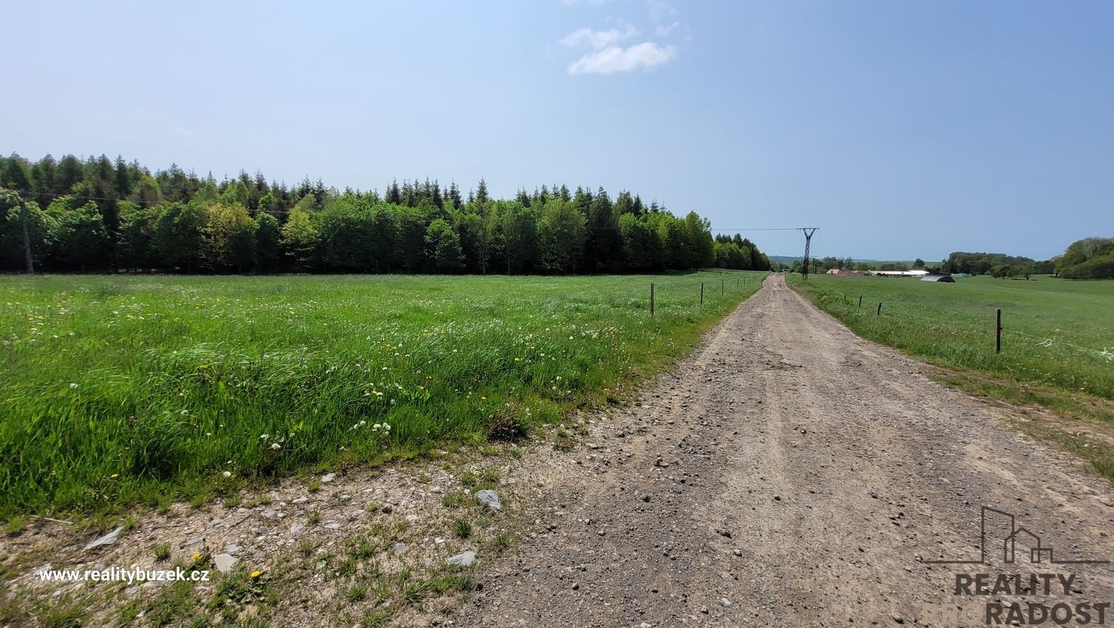Louka · 2 247 m² · Moravský Beroun - 4