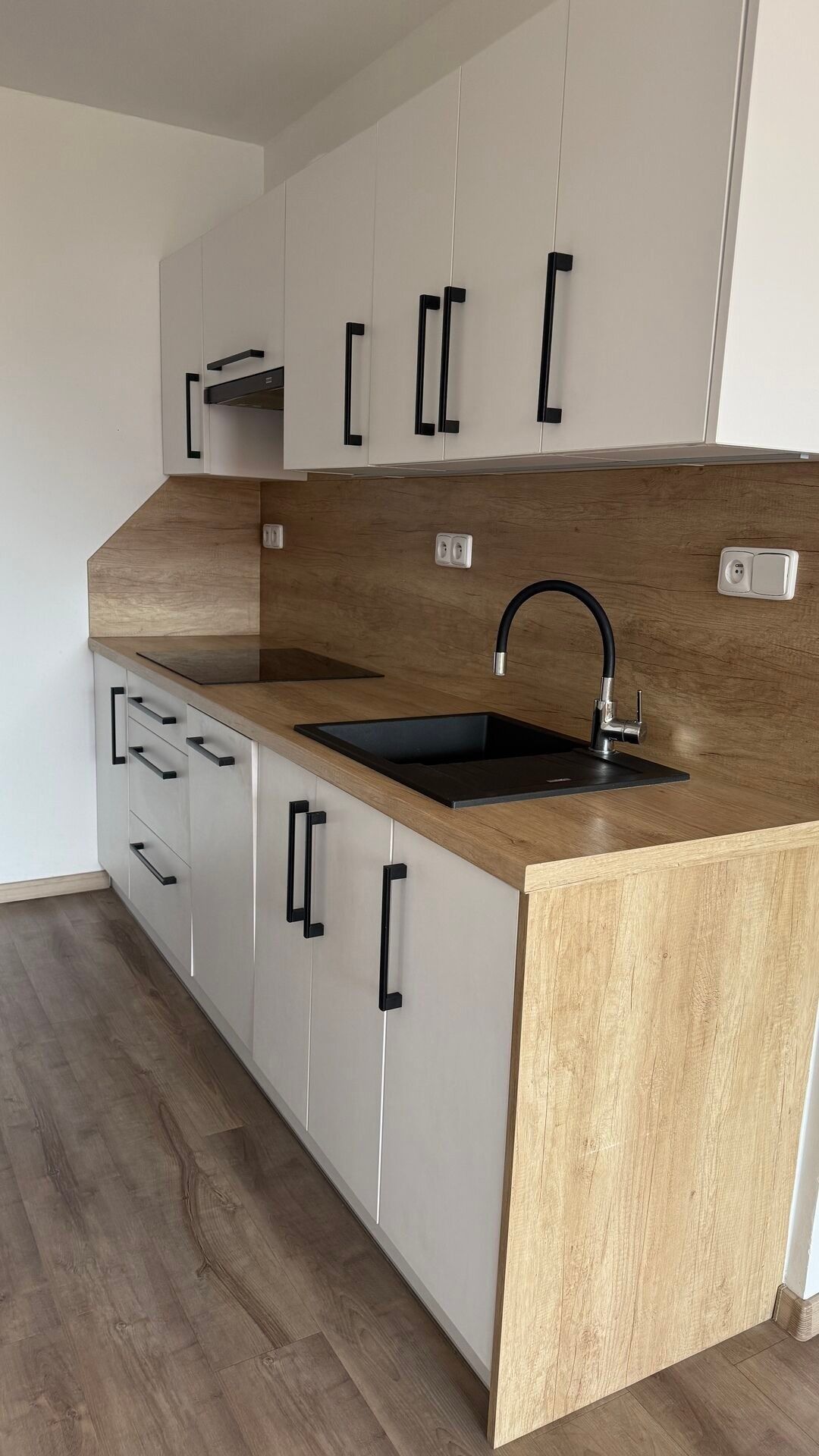 Pronájem byt 2+kk - Na růžovém poli , Kladno, 47 m² - 2