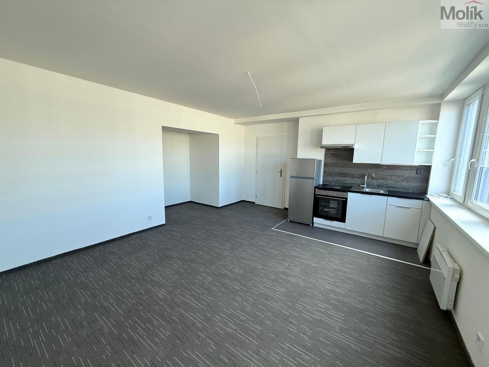 Byt 1+kk · 34 m² · Žižkovo náměstí, Chomutov - 3