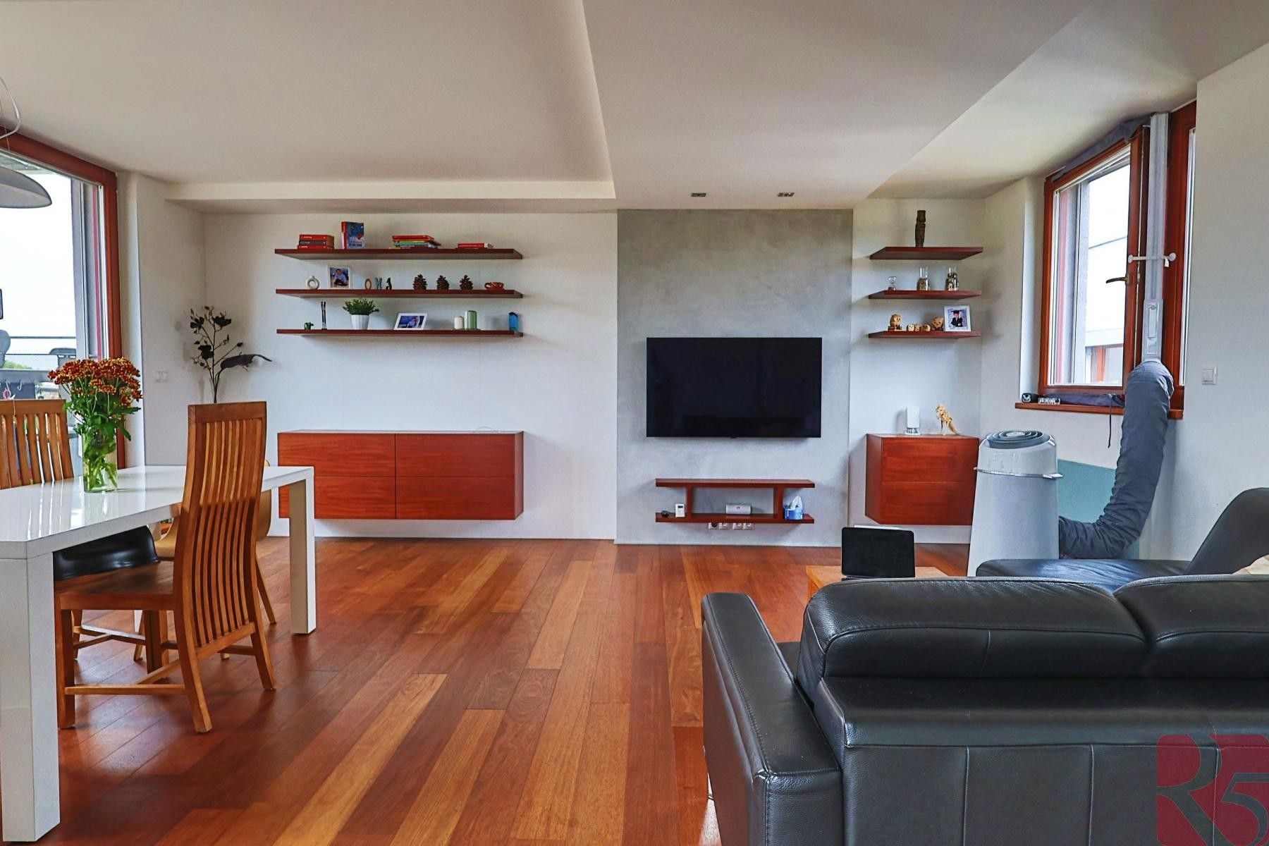 Prodej byt 4+kk - V bytovkách, Praha, 116 m²