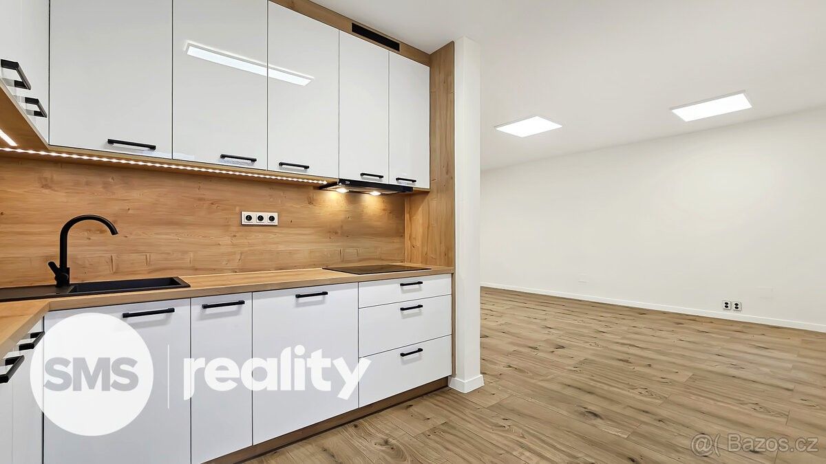 Pronájem byt - Ostrava, 710 00