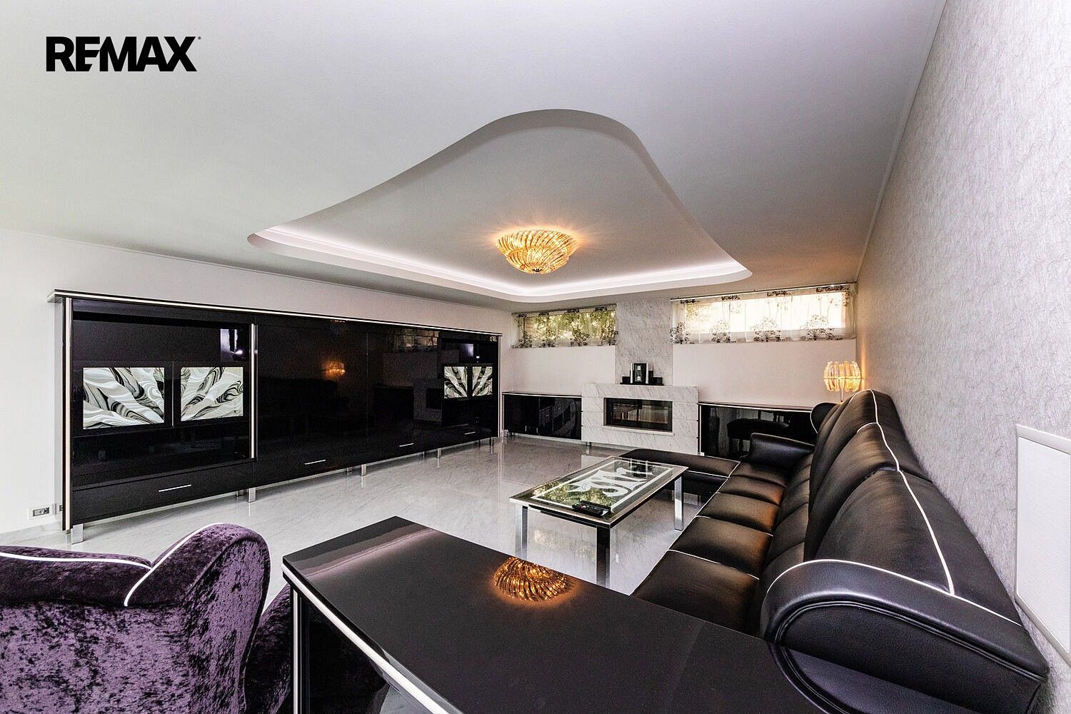 Rodinné domy, Praha - Kyje, okres Praha 14, Hlavní město Praha, 365 m² - 1