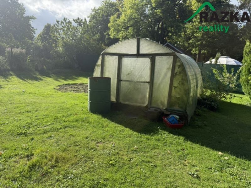 Zahrada · 516 m² · Halže - 4