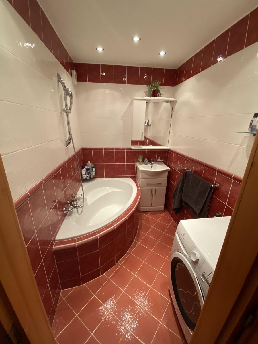 Byt 2+1 · 67 m² · Cíglerova, Praha - Černý Most - 3