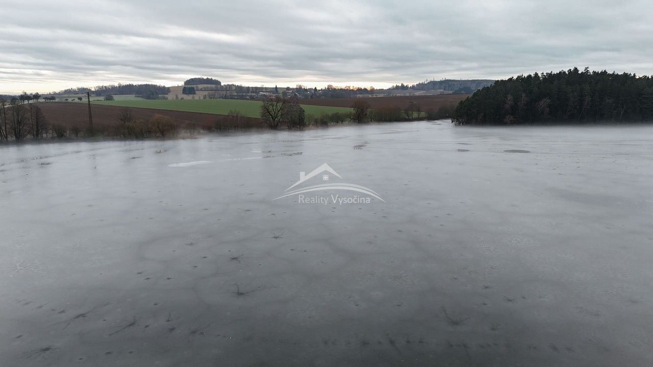 Rybník · 138 387 m² · Vodná, Kamenice nad Lipou - 4