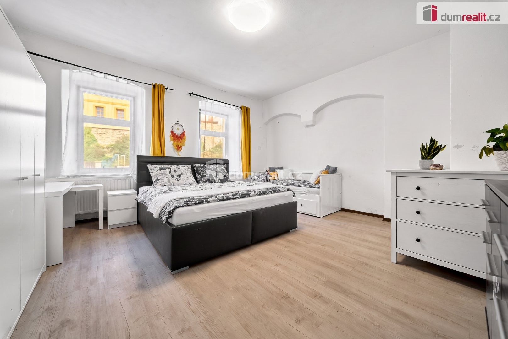 Prodej rodinný dům - Plzeňská, Stříbro, 300 m² - 5