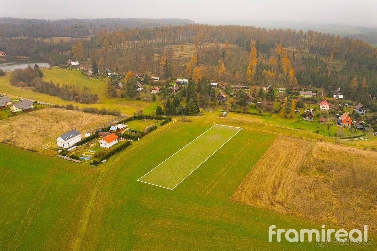 Prodej pozemek pro bydlení - Hluboké, 675 71
