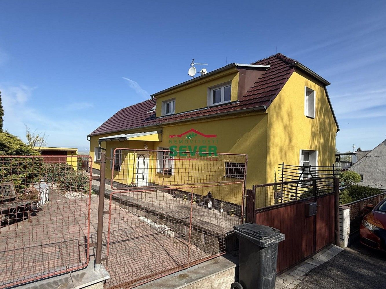 Rodinné domy, Tuchořice - Třeskonice, okres Louny, Ústecký kraj, 160 m² - 1