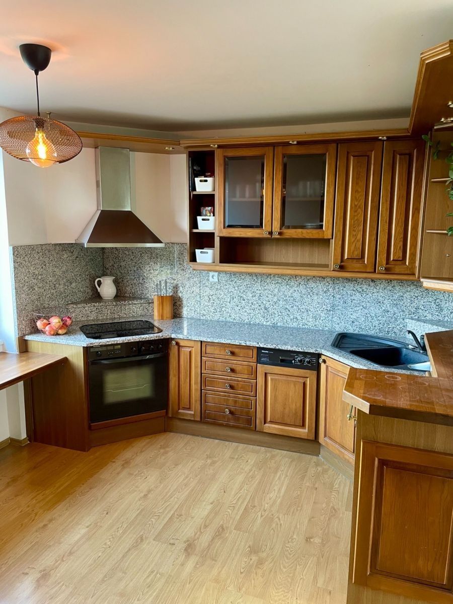3+1, K Červenému vrchu, Praha - Vokovice, 89 m² - 2