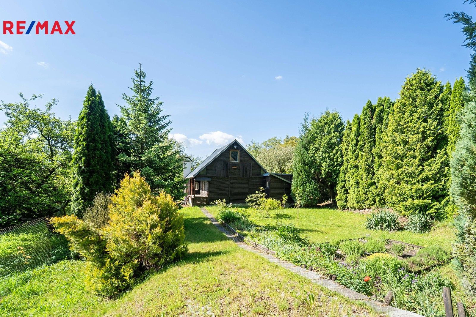 Chaty, U Habřiny, Železnice, 45 m²