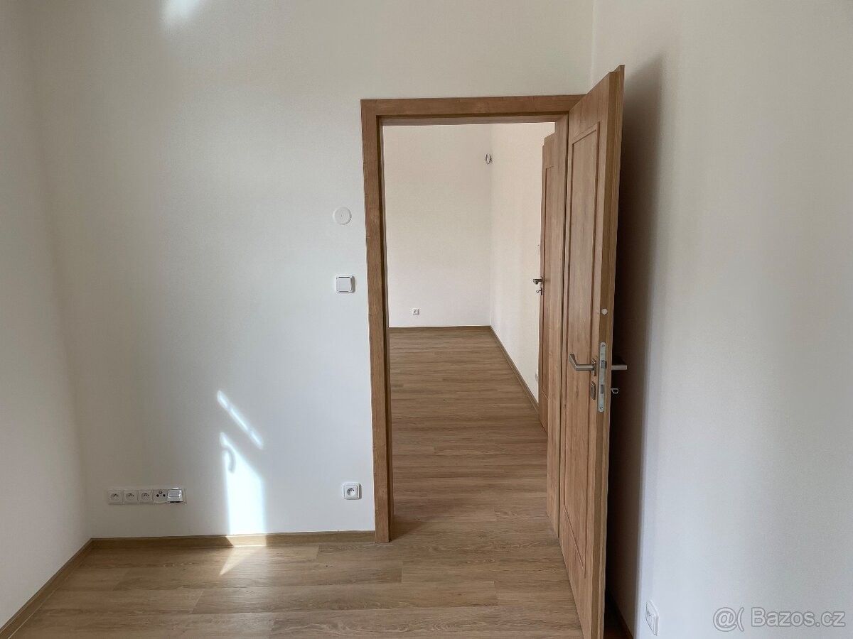 Byty, Rumburk, 408 01 - 2