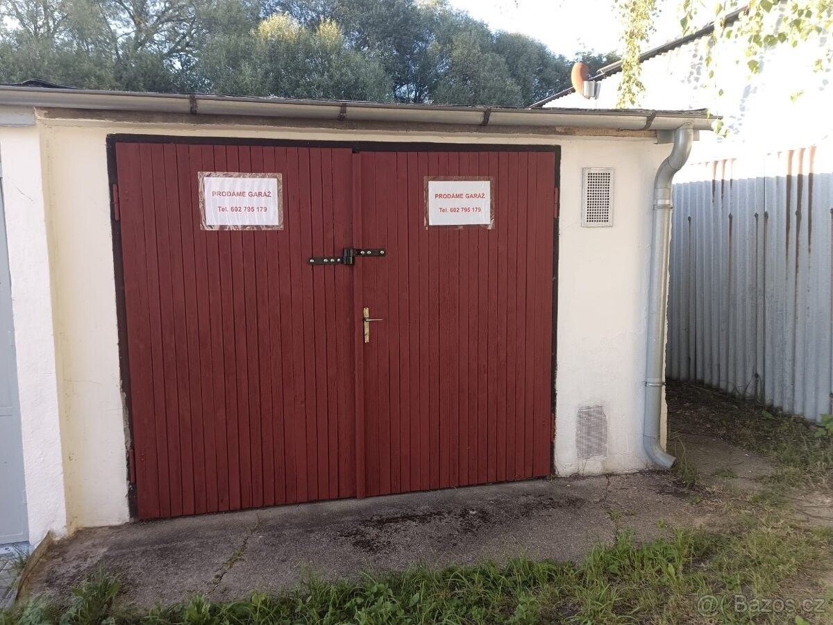 Garáže, České Budějovice, 370 01 - 1