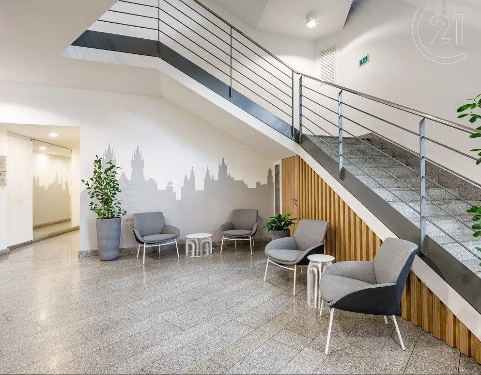 Pronájem kancelář - Škrétova, Praha, 485 m²
