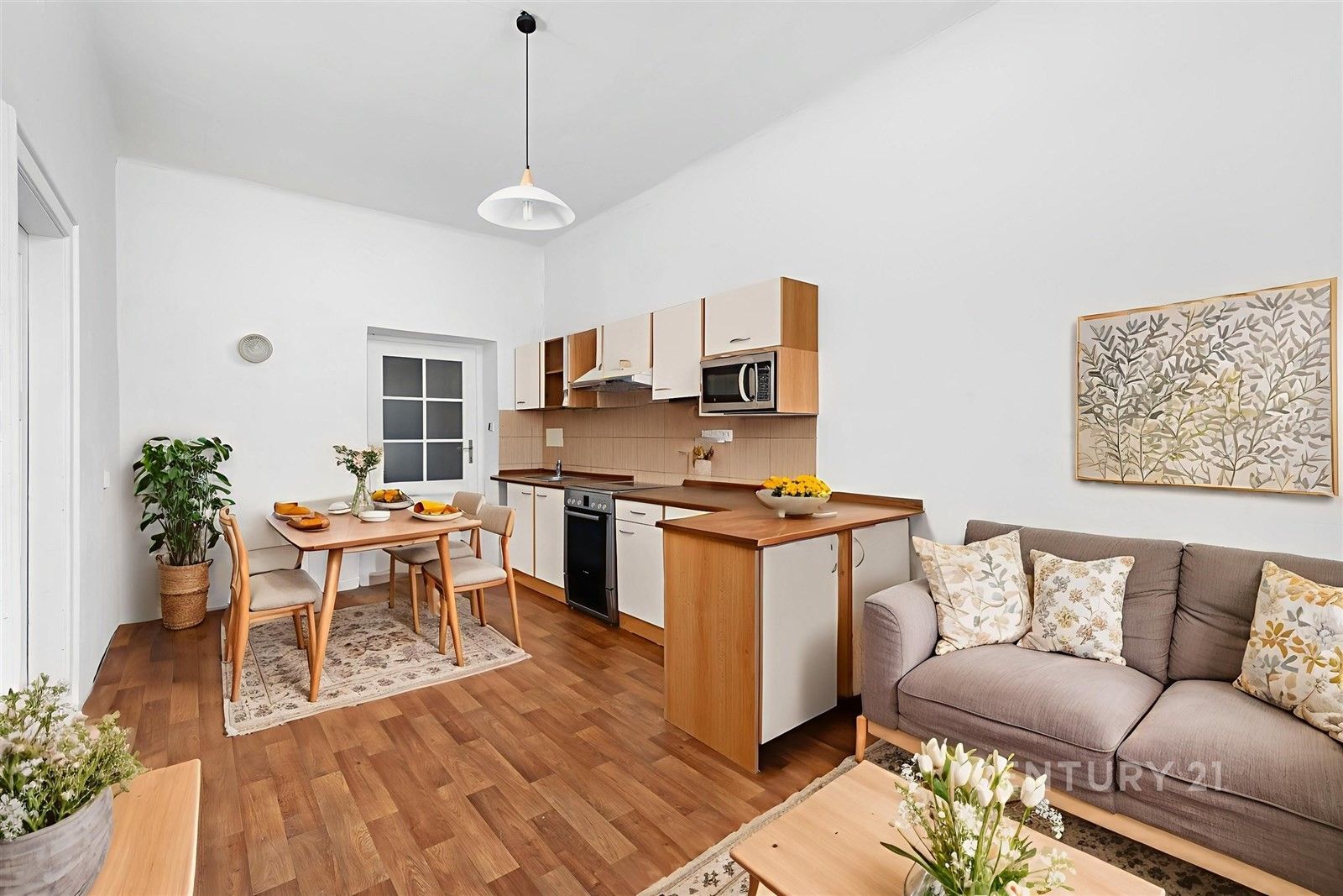 2+kk, Palackého třída  , Brno, 61 m²