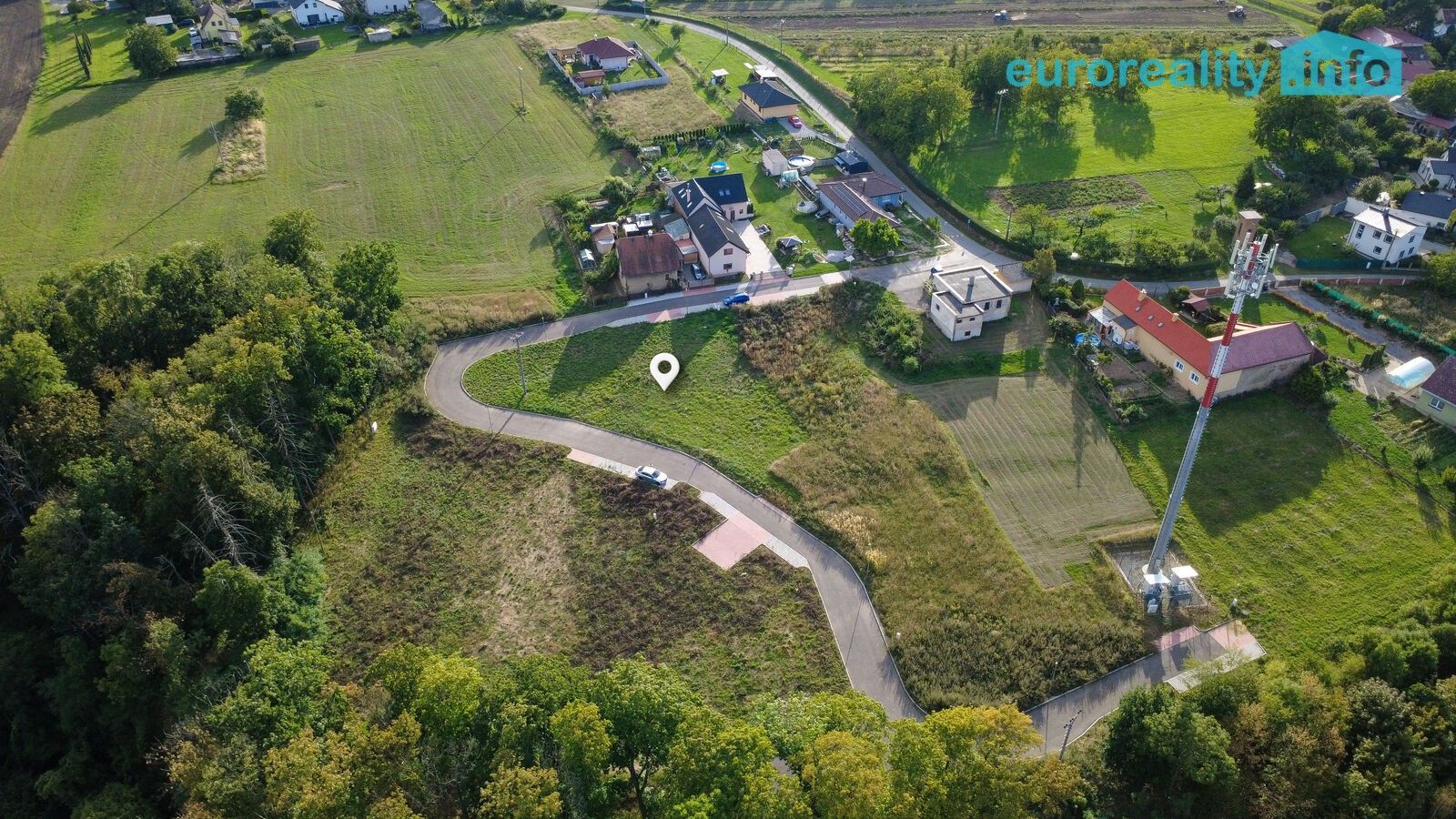 Pozemek pro bydlení, 928 m²