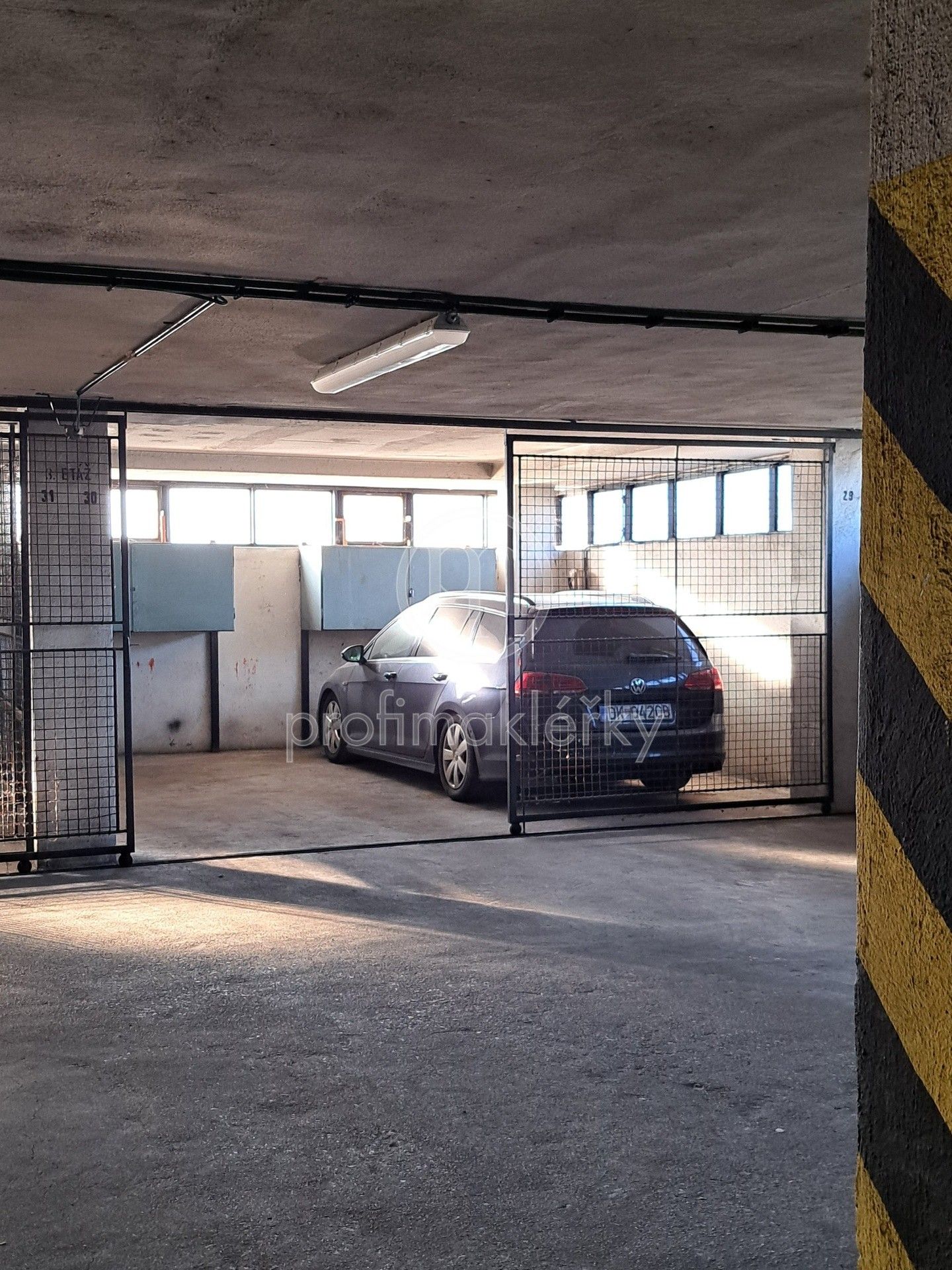 Pronájem garáž - Herčíkova, Brno, 13 m²