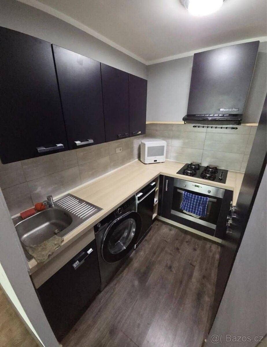 Pronájem byt - Praha, 149 00