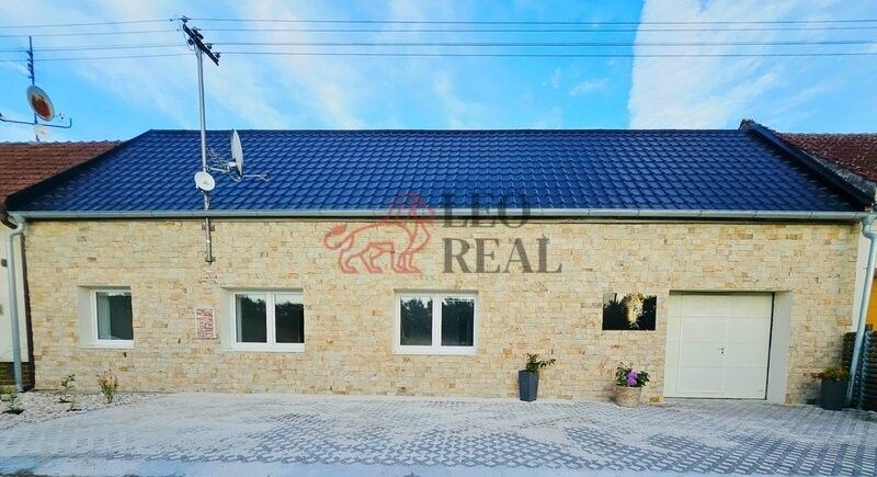 Pronájem rodinný dům - Uherské Hradiště, 686 01