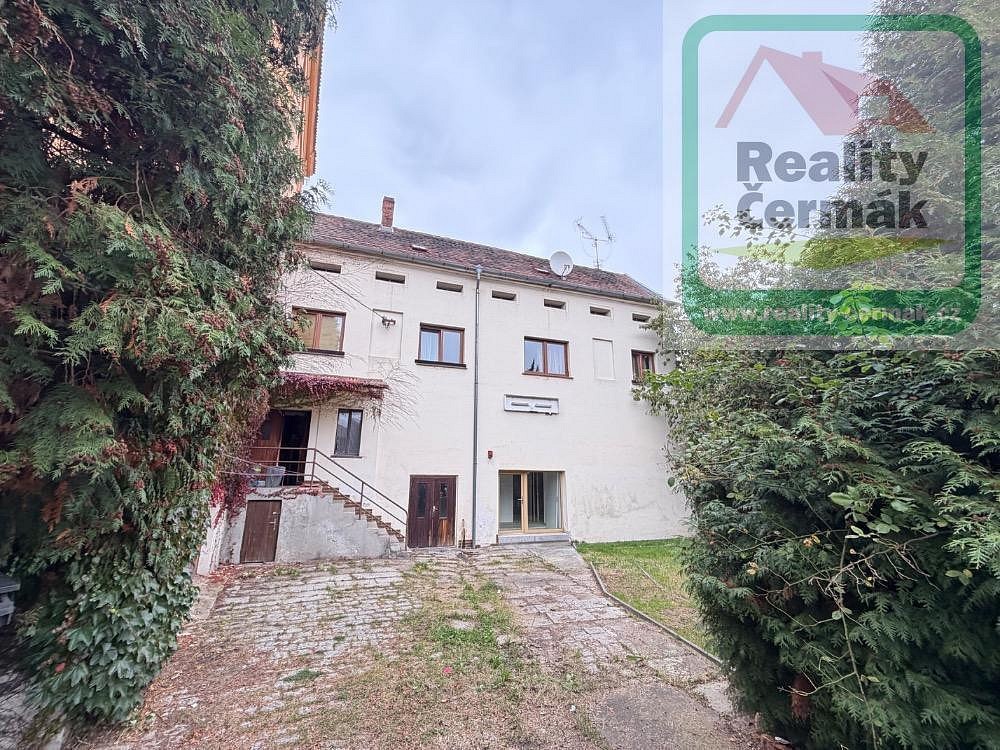Rodinný dům, 415 m²
