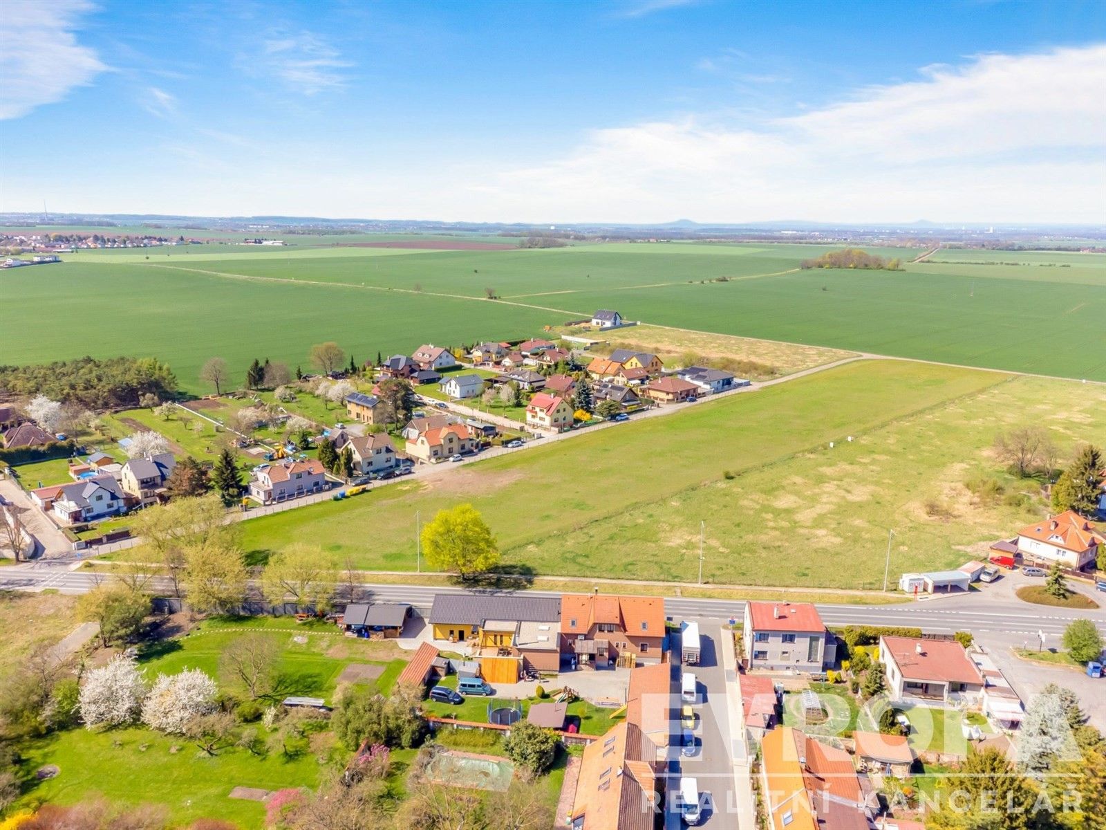 Prodej pozemek pro bydlení - Ke Kapličce, Podolanka