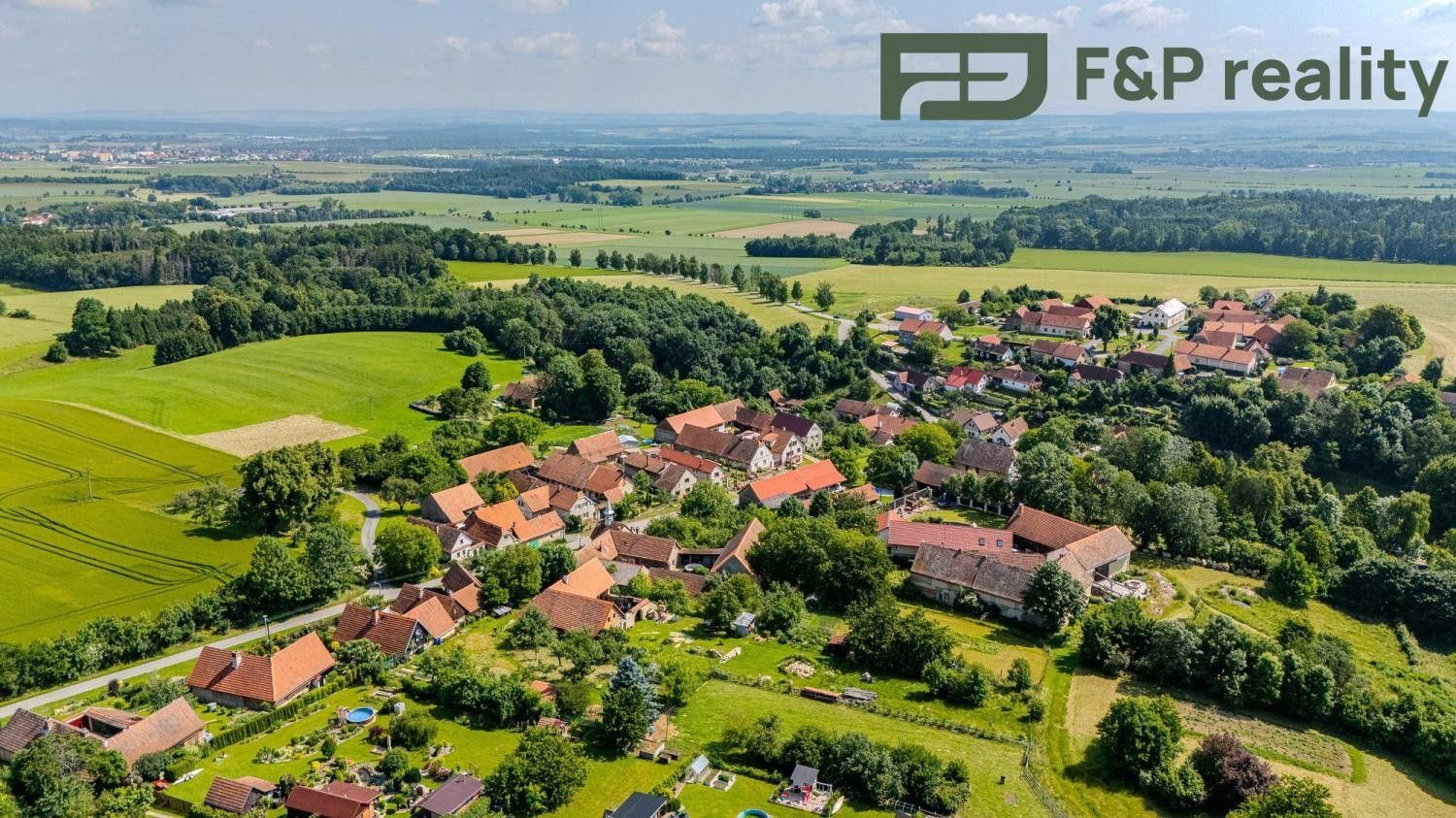 Prodej rodinný dům - Zádolí, 300 m²