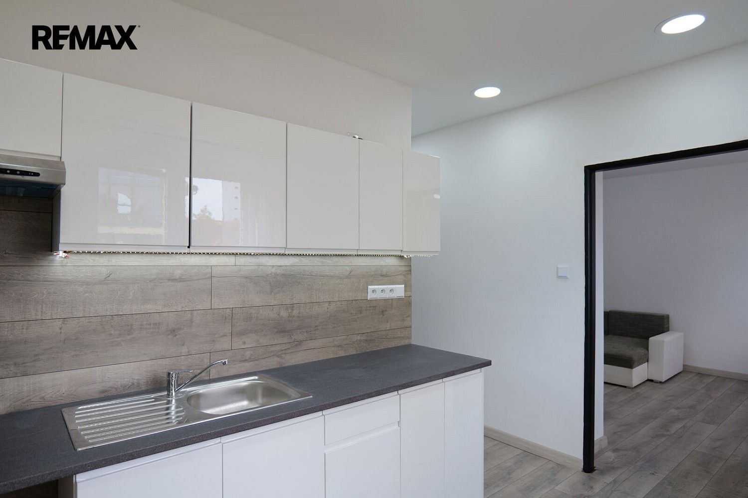 3+1, Zběšičky, okres Písek, 57 m² - 2