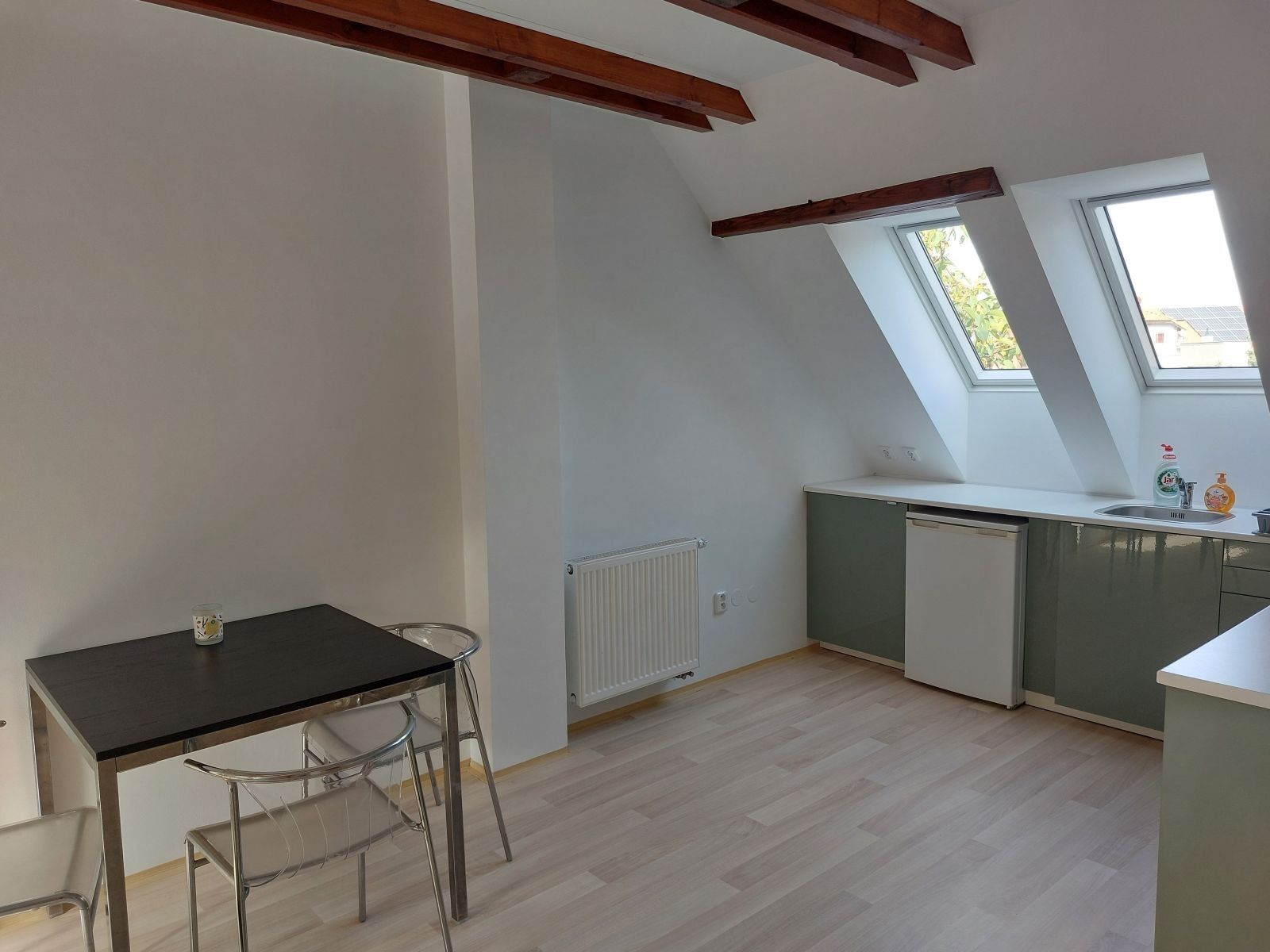 Byt · 40 m² · K Lesíku, Praha - Štěrboholy - 2