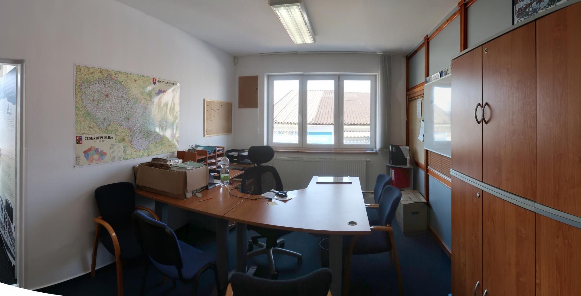 Kanceláře, Bezdědická, Hostomice, 35 m²