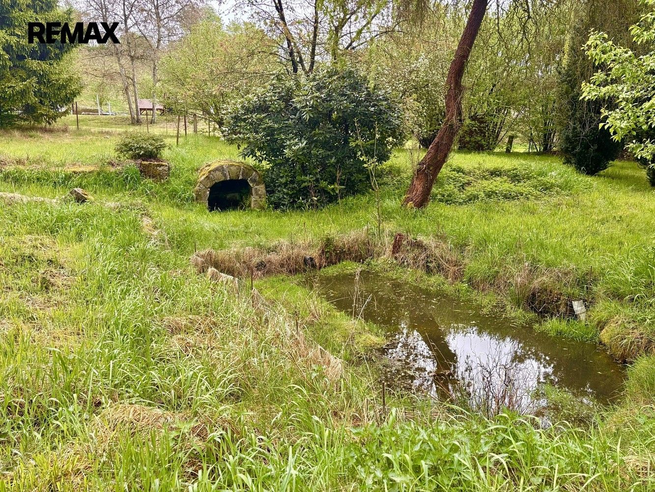 Zemědělské objekty, Brniště - Luhov, okres Česká Lípa, Liberecký kraj, 260 m² - 2