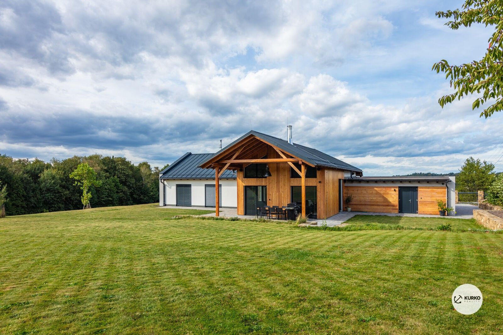 Prodej rodinný dům - Raškovice, 238 m² - 1