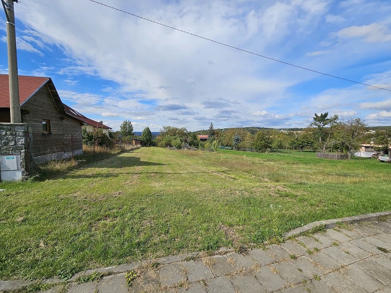 Pozemek pro bydlení, 639 m²