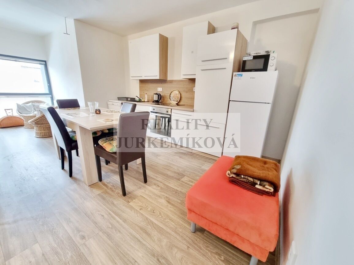 Rodinné domy, Černá v Pošumaví, 200 m² - 2