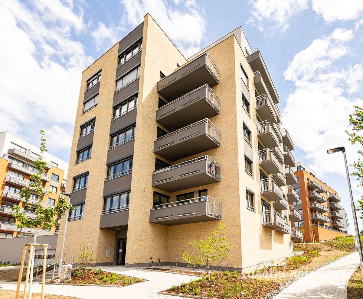 2+kk, Šternovská, Praha, 59 m²