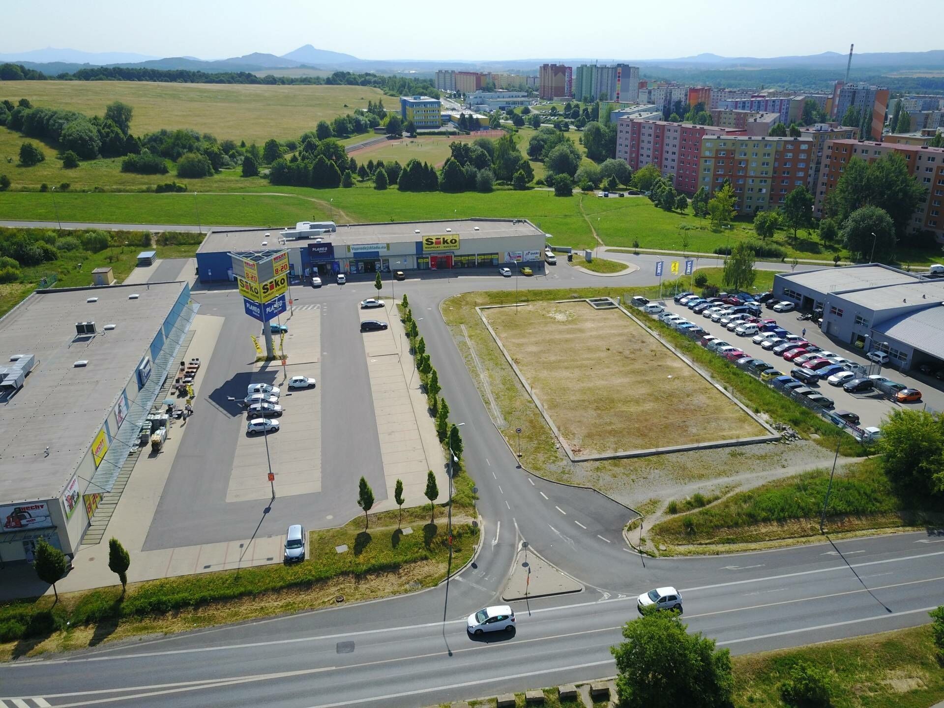 Pronájem obchodní prostory - Sluneční, Česká Lípa, 152 m²