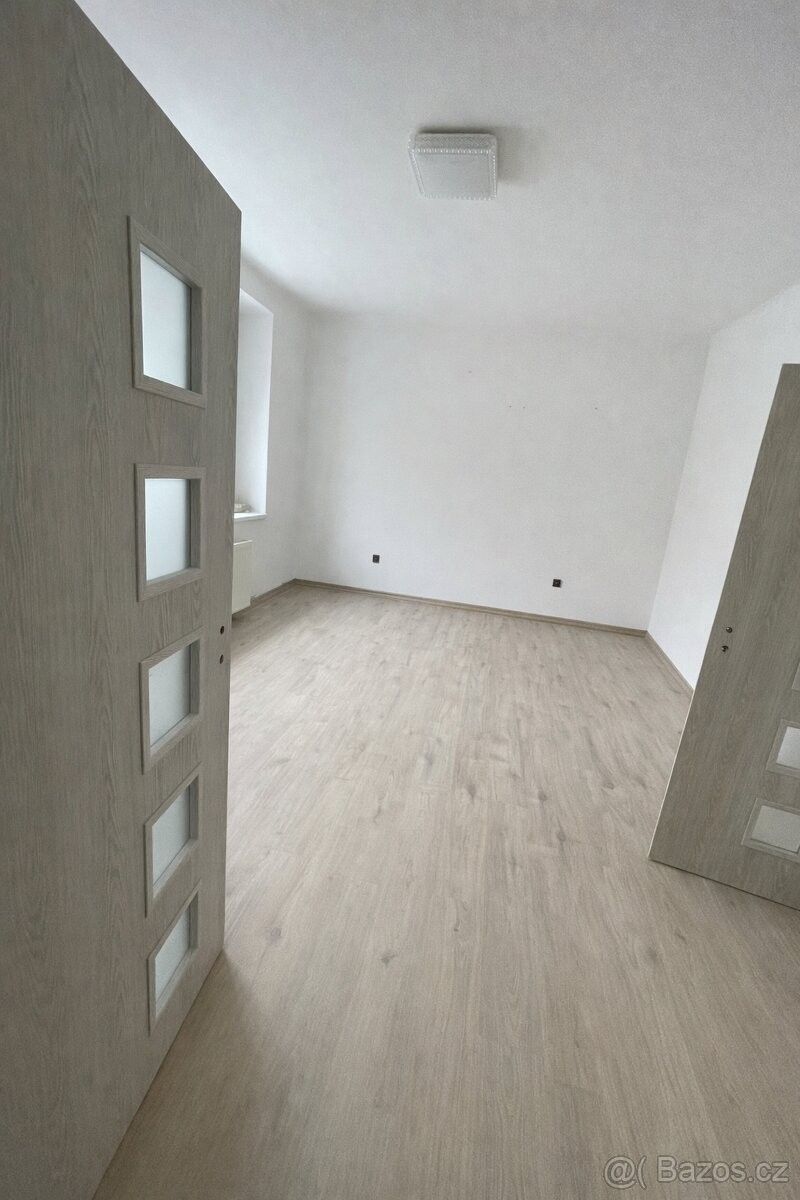 Pronájem byt - Plumlov, 798 03