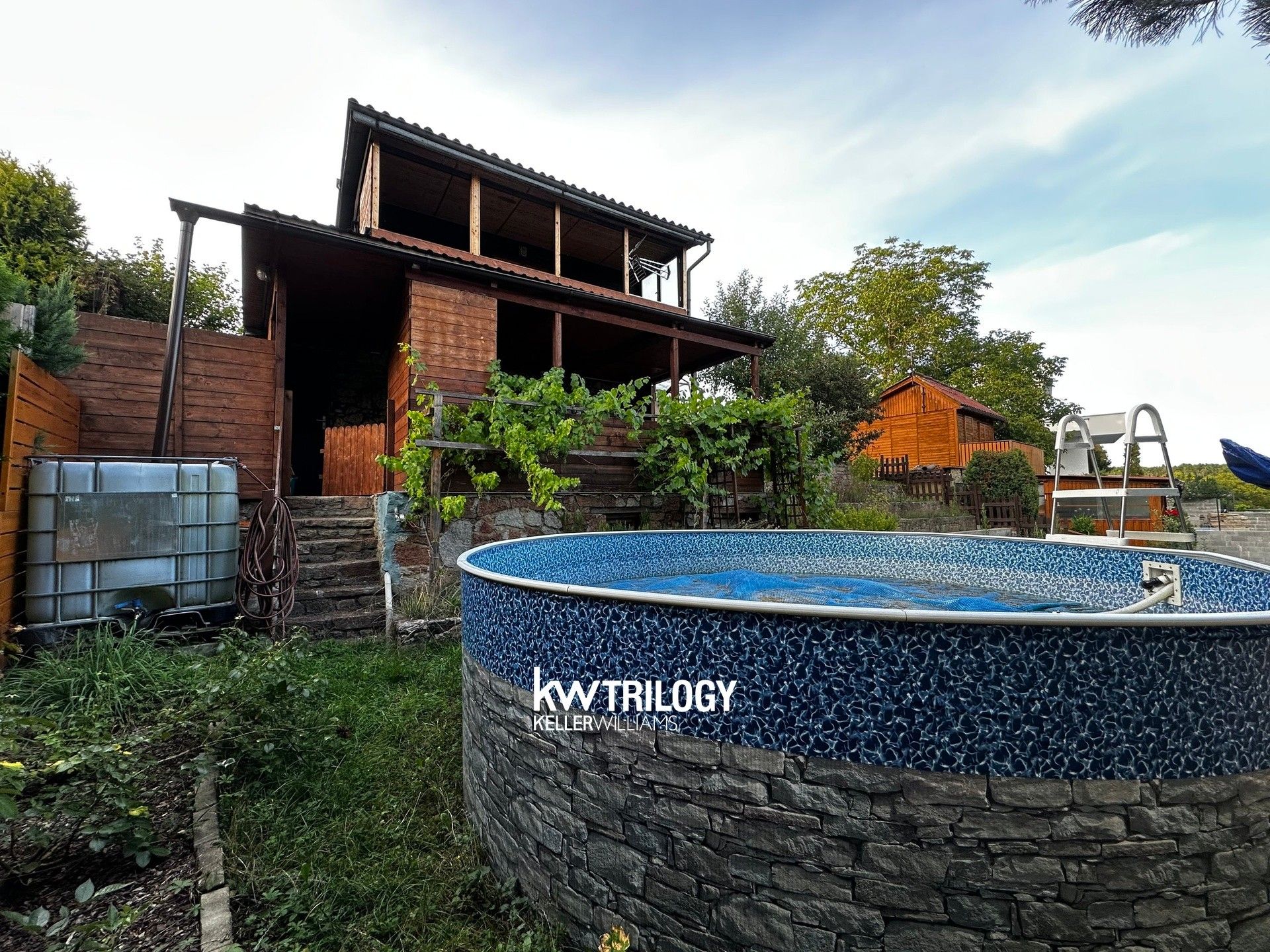 Prodej chata - Křižatky, Králův Dvůr, 30 m²