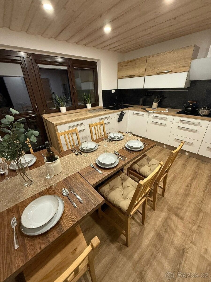 Pronájem restaurace - Zvole nad Pernštejnem, 592 56