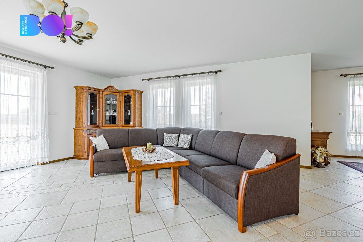 Rodinný dům · 987 66, Zahraničí - 3