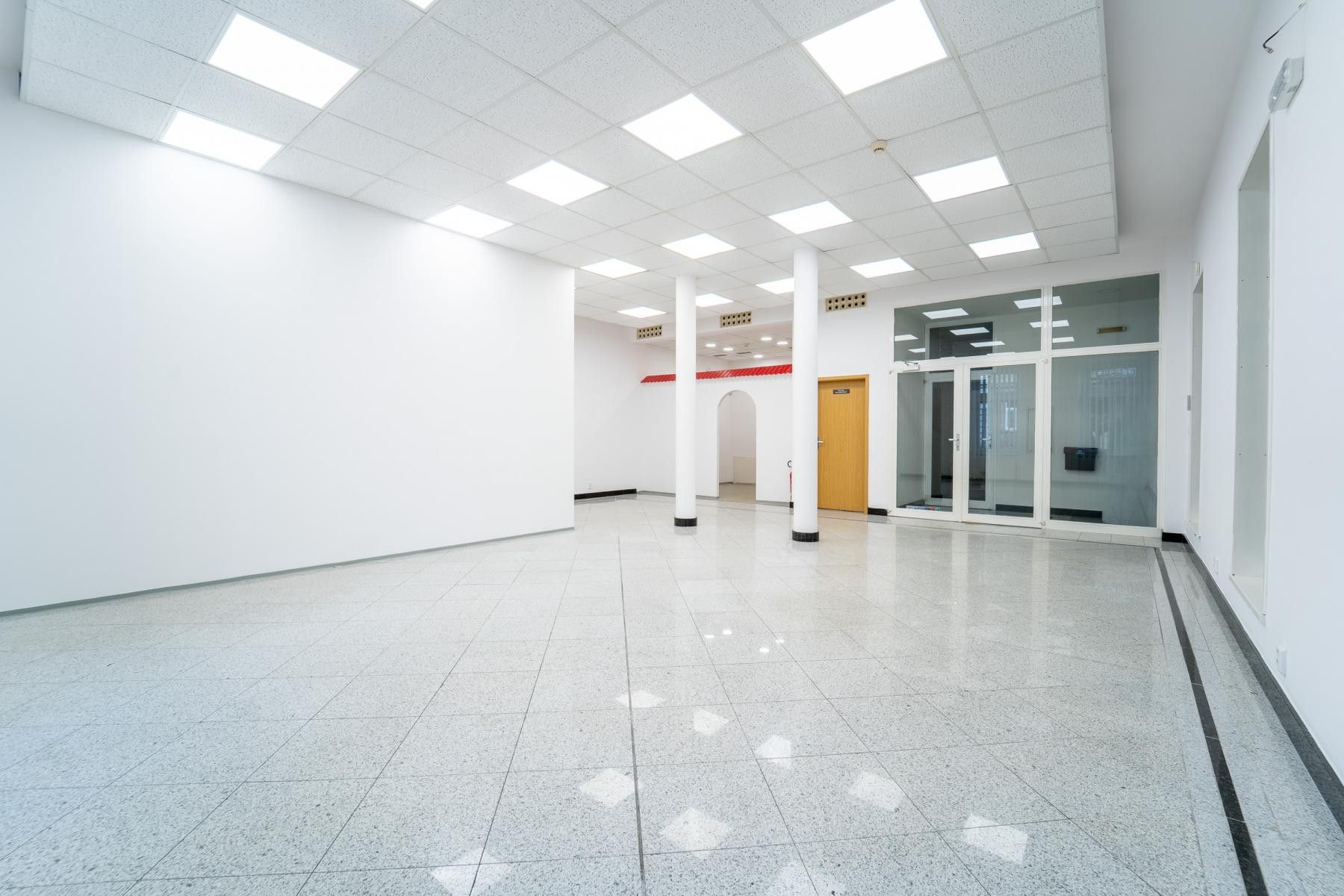 Pronájem obchodní prostory - Legerova  , Kolín III, 92 m² - 5