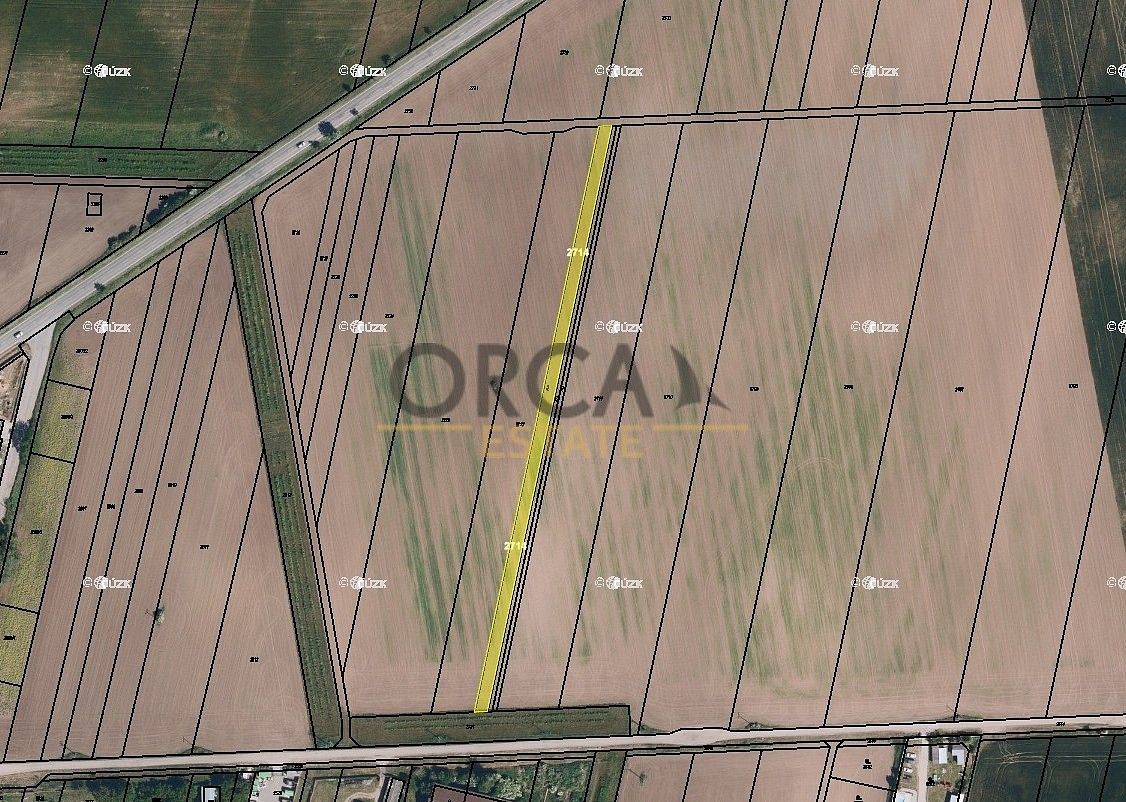 Zemědělské pozemky, Strachotín, okres Břeclav, Jihomoravský kraj - 1