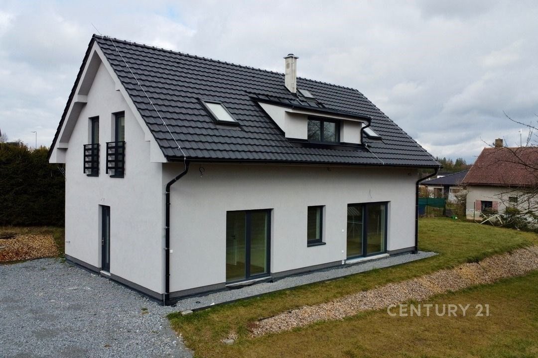 Prodej rodinný dům - Kozmice, 142 m²