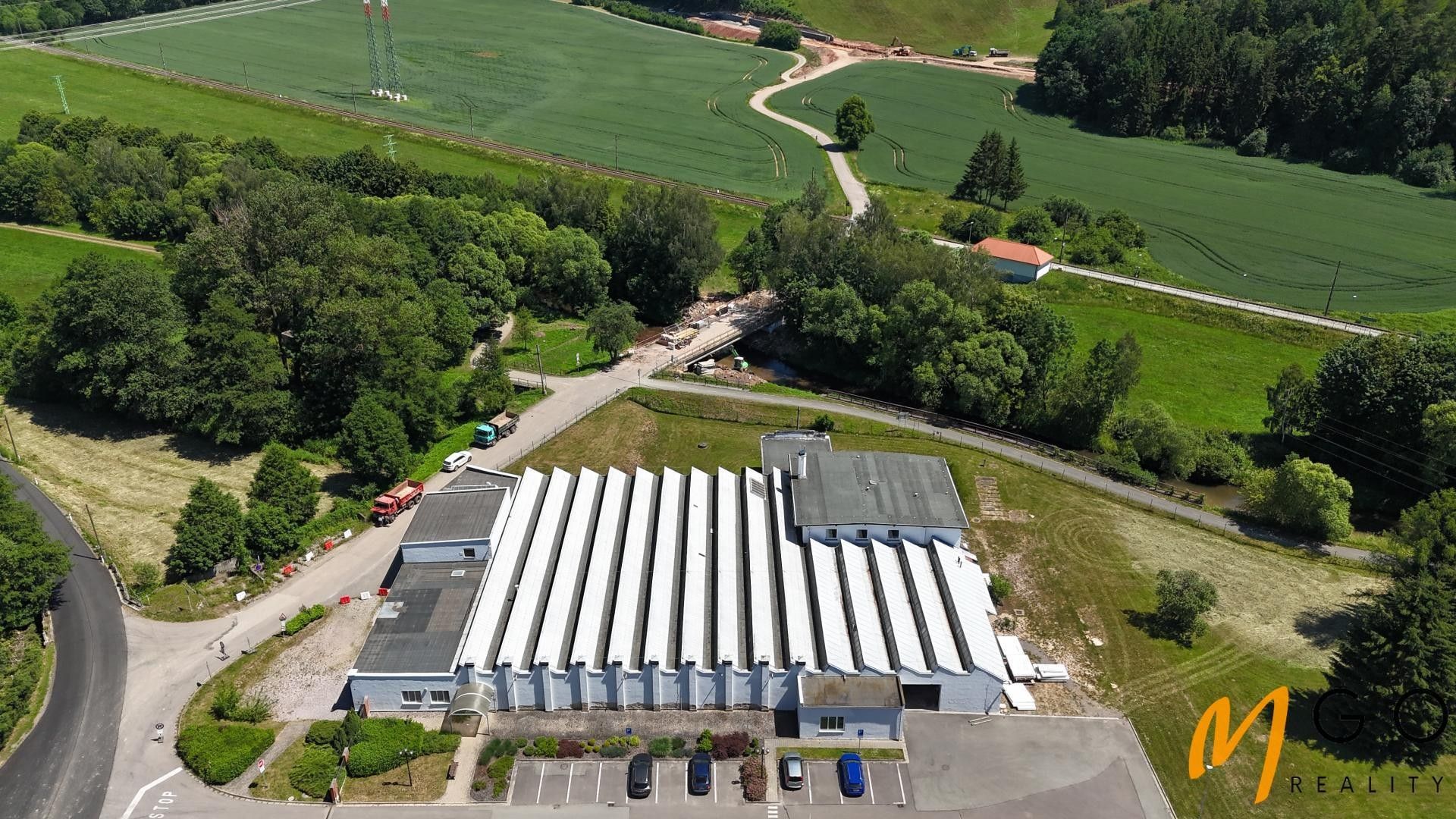 Sklady, Hnátnice, 2 550 m² - 2