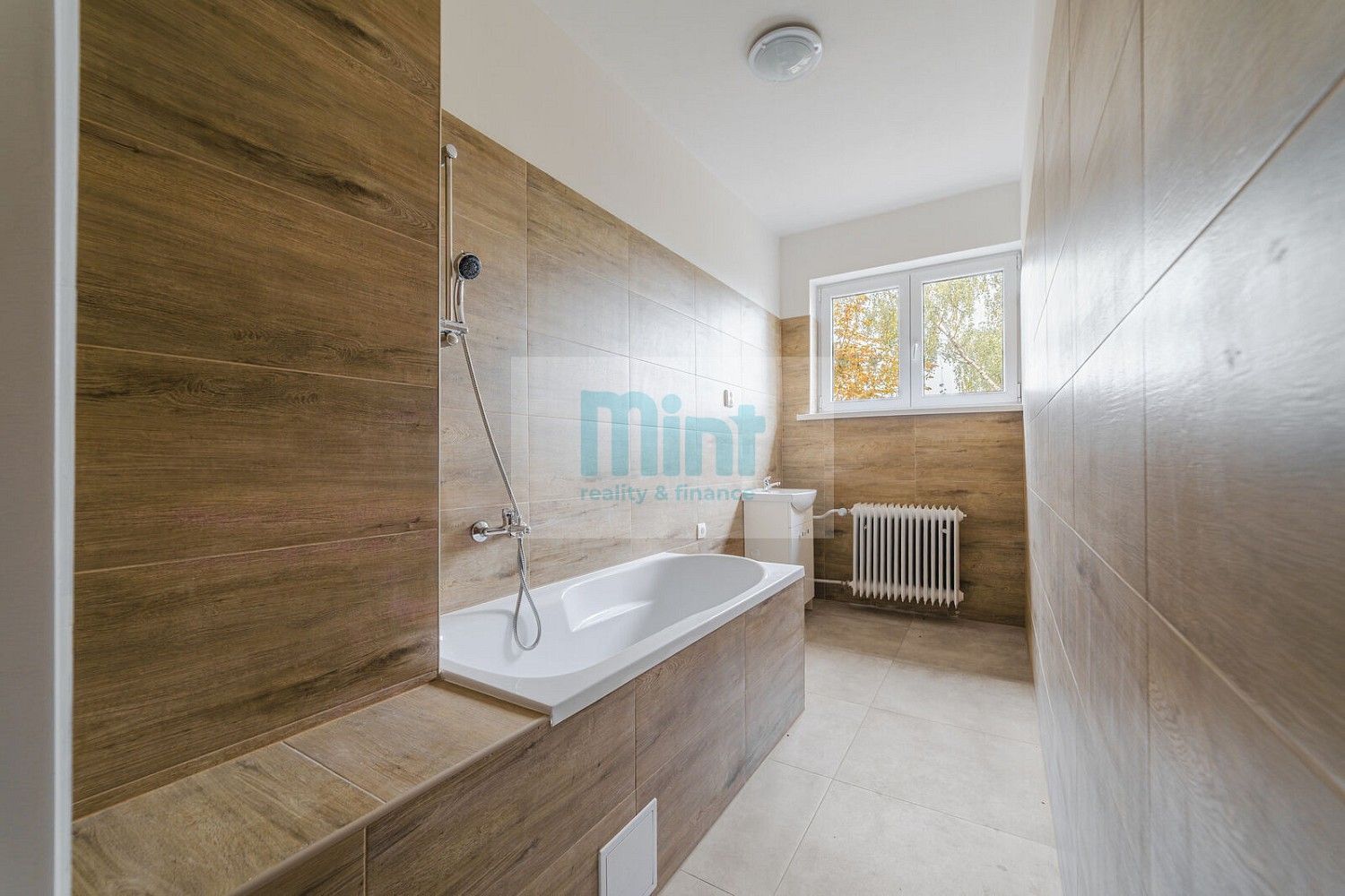 Činžovní dům · 608 m² · Míru, Frýdek-Místek - Frýdek - 3