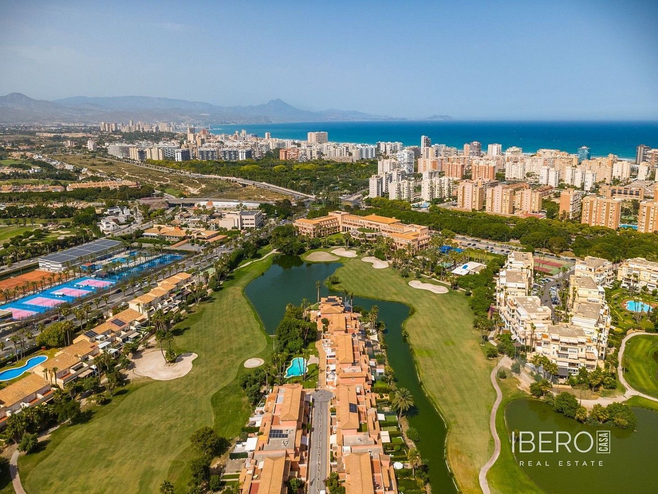 Prodej rodinný dům - Alicante / Alacant, ES, 305 m² - 2
