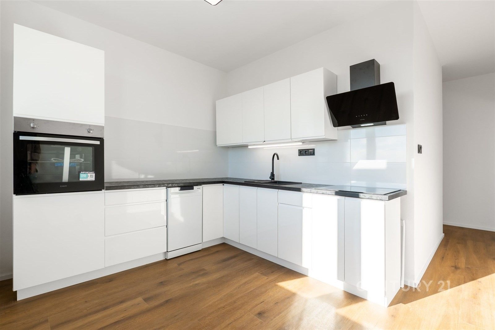 2+1, Kamenný vrch, Chomutov, 58 m²