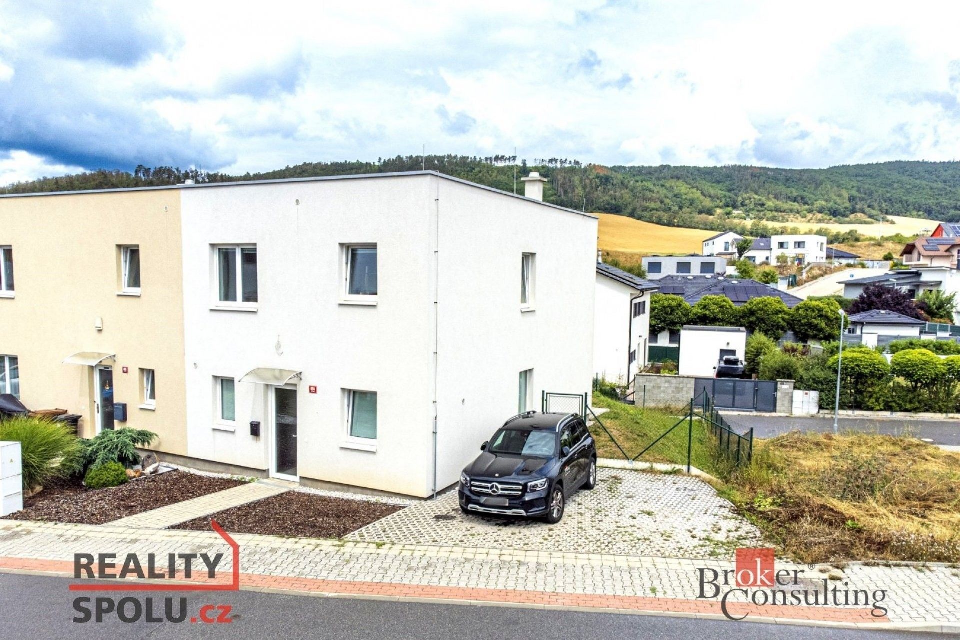 Rodinné domy, Tři Vršky, Králův Dvůr, 105 m²