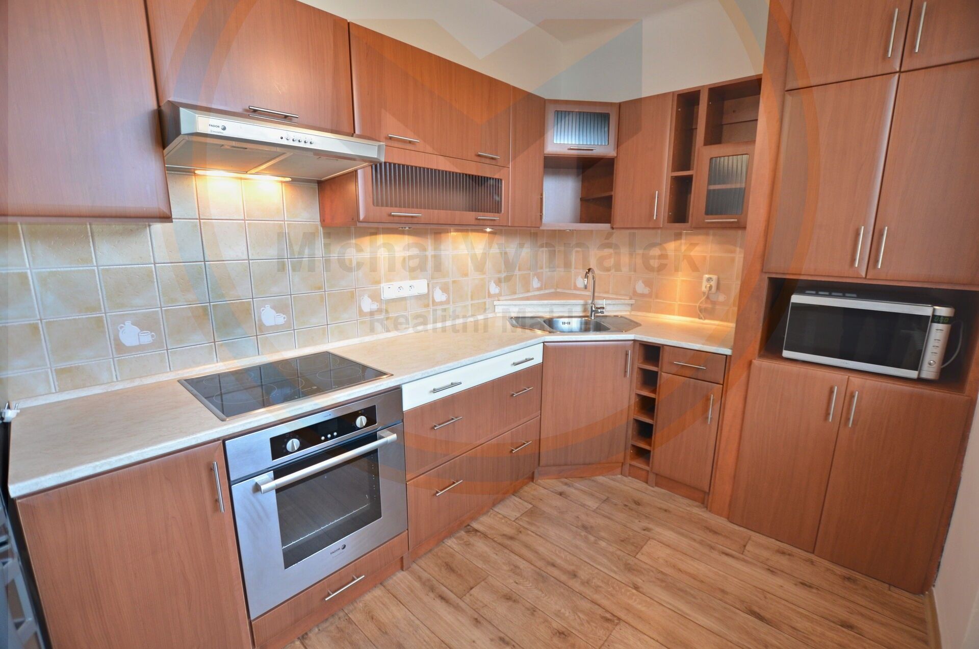 Pronájem byt 3+kk - Smetanova, Votice, 71 m²