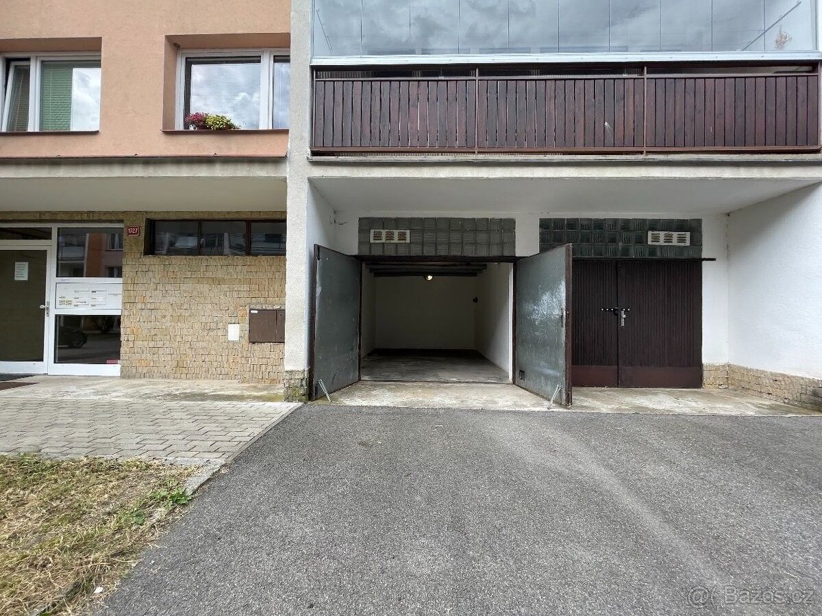 Prodej garáž - Benešov u Prahy, 256 01