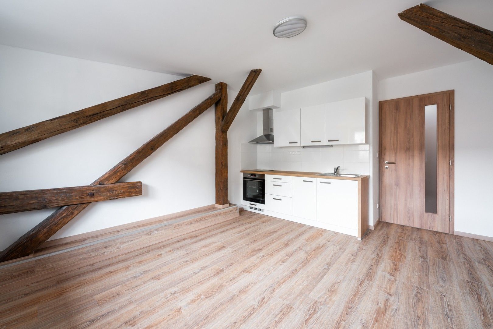 1+kk, Skrétova 679, Plzeň Jižní Předměstí, 24 m² - 2